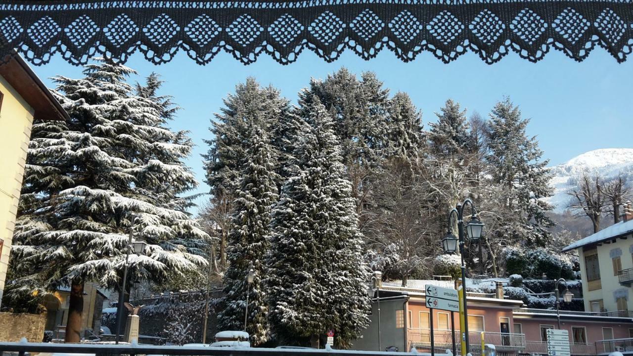 Albergo Ristorante Centro Vico Canavese Kültér fotó