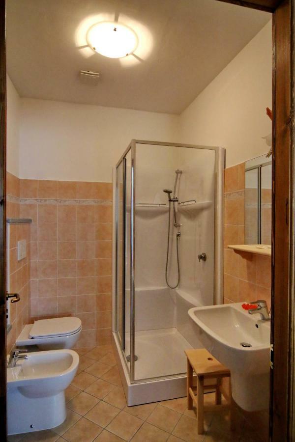 Albergo Ristorante Centro Vico Canavese Kültér fotó