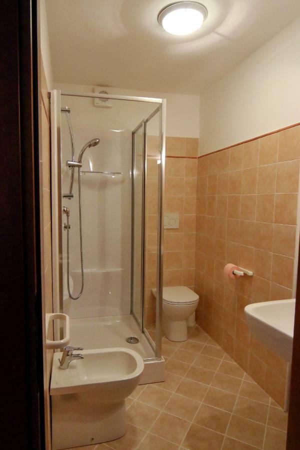 Albergo Ristorante Centro Vico Canavese Kültér fotó