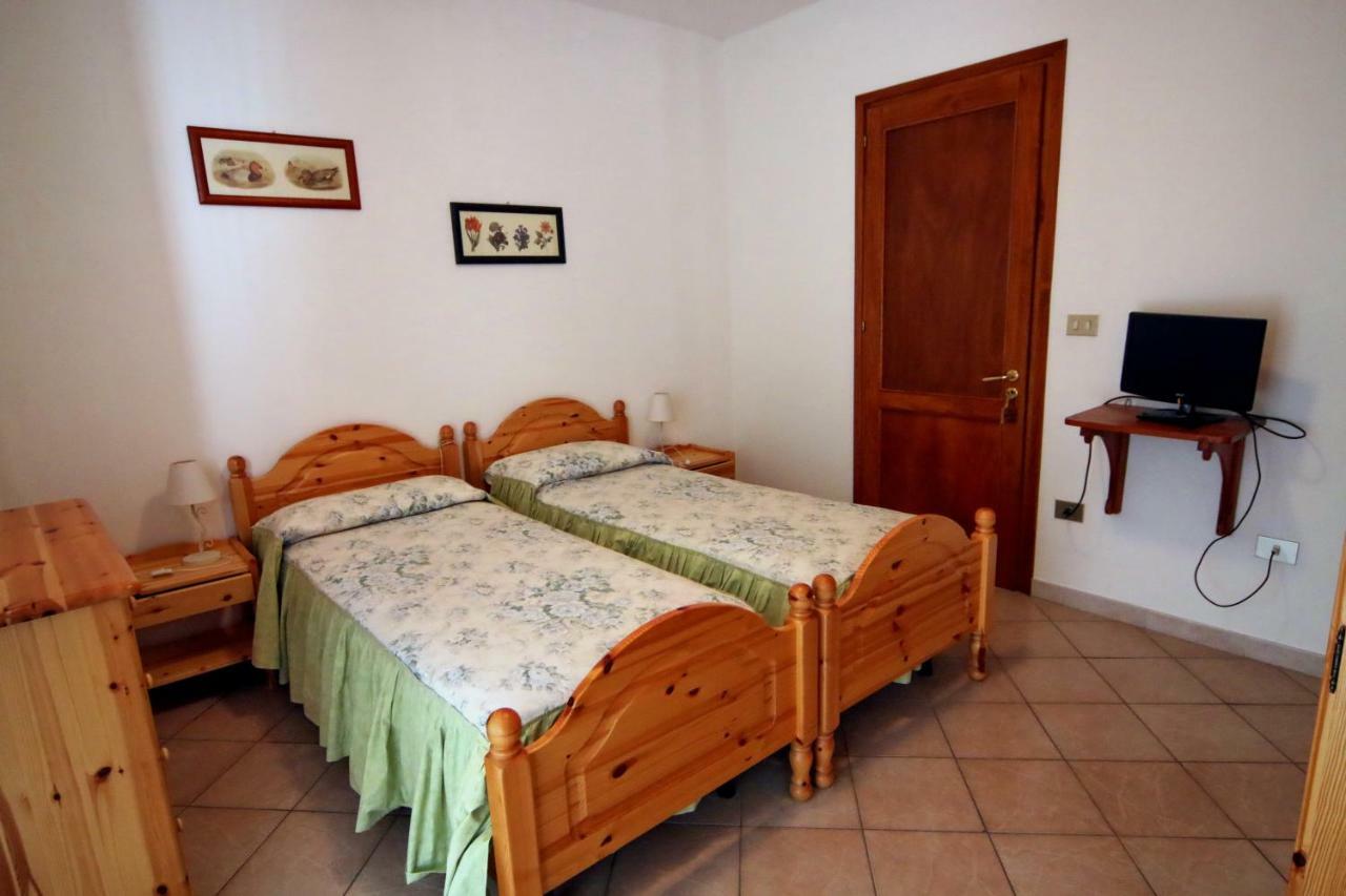 Albergo Ristorante Centro Vico Canavese Kültér fotó